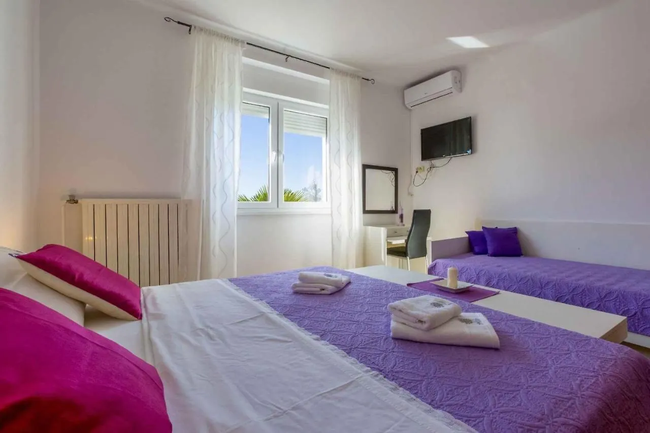 Apartments In Crikvenica 39329